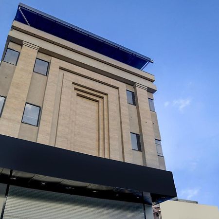 Capital O Abri Krishna Hotel Indore Exterior photo